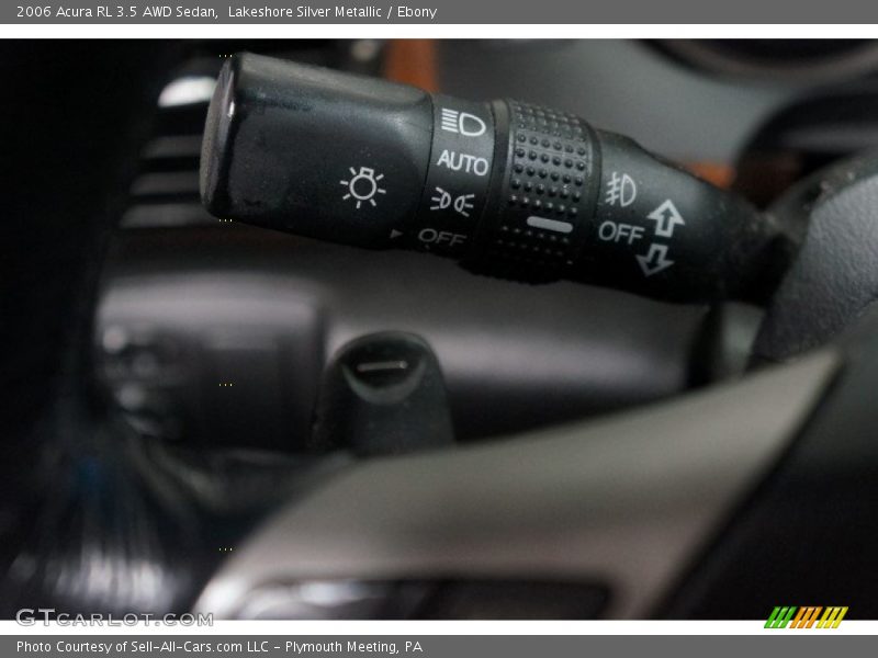 Lakeshore Silver Metallic / Ebony 2006 Acura RL 3.5 AWD Sedan