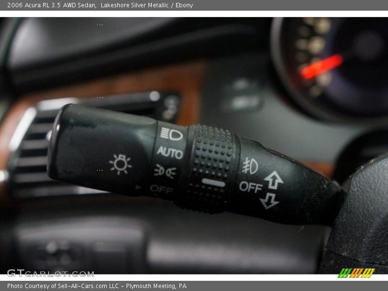 Lakeshore Silver Metallic / Ebony 2006 Acura RL 3.5 AWD Sedan