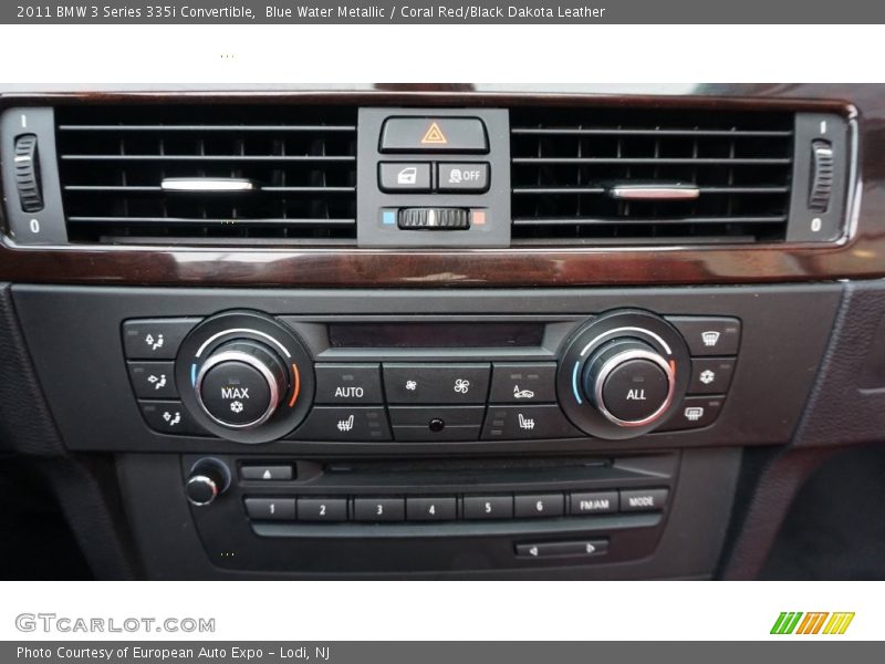 Controls of 2011 3 Series 335i Convertible