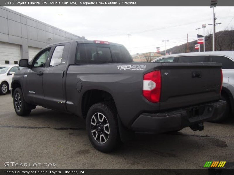 Magnetic Gray Metallic / Graphite 2016 Toyota Tundra SR5 Double Cab 4x4