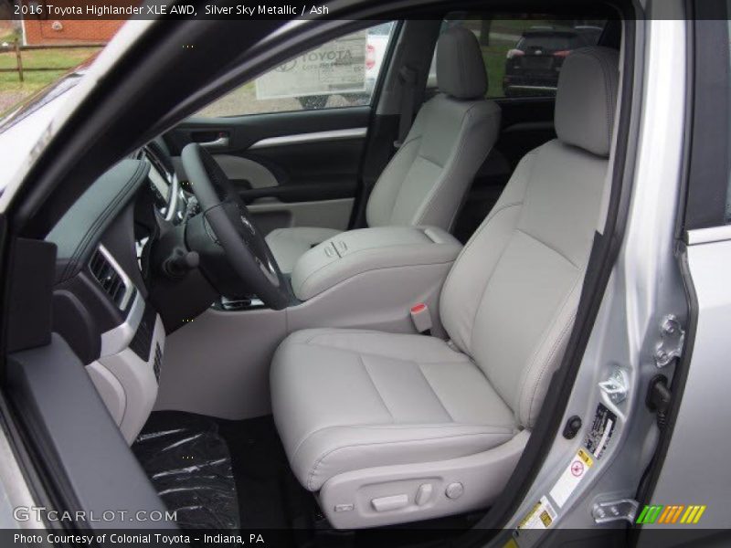 Silver Sky Metallic / Ash 2016 Toyota Highlander XLE AWD
