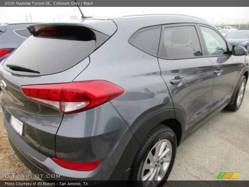 Coliseum Grey / Black 2016 Hyundai Tucson SE