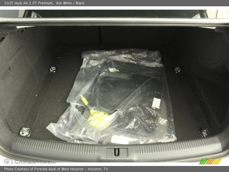 Ibis White / Black 2015 Audi A4 2.0T Premium