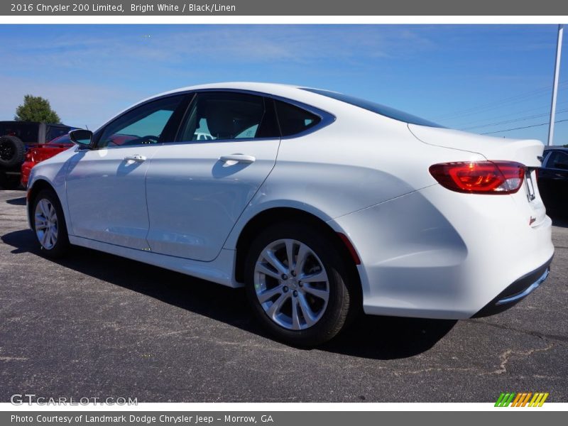 Bright White / Black/Linen 2016 Chrysler 200 Limited