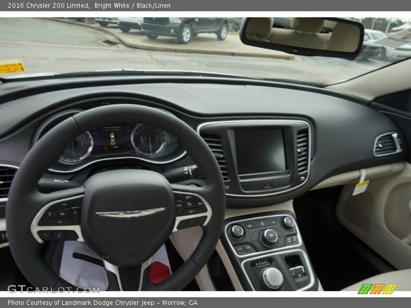 Bright White / Black/Linen 2016 Chrysler 200 Limited