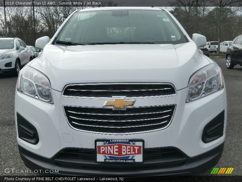 Summit White / Jet Black 2016 Chevrolet Trax LS AWD