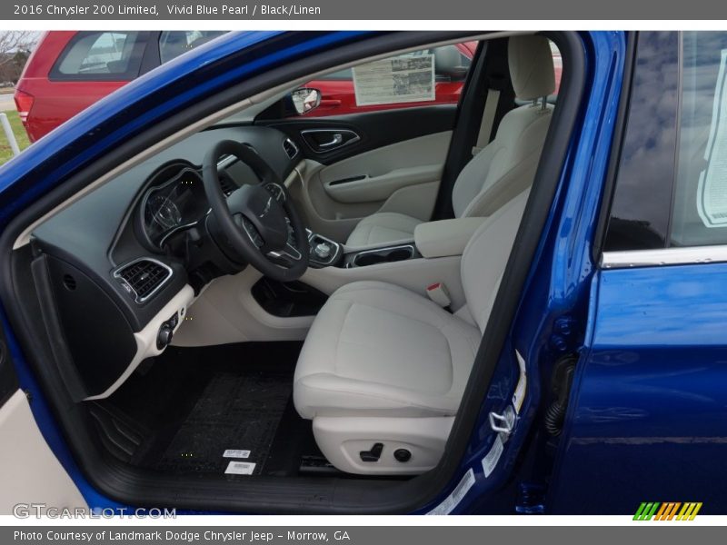 Vivid Blue Pearl / Black/Linen 2016 Chrysler 200 Limited