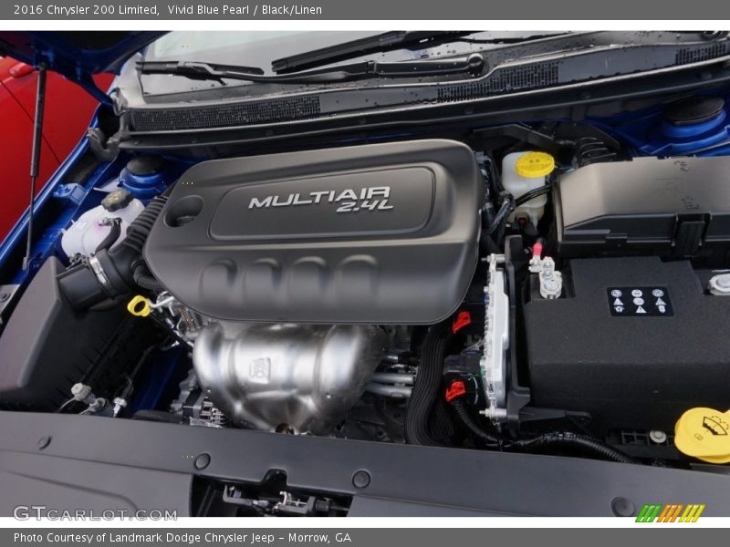 Vivid Blue Pearl / Black/Linen 2016 Chrysler 200 Limited
