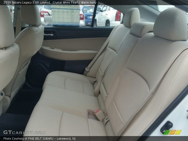 Crystal White Pearl / Warm Ivory 2016 Subaru Legacy 3.6R Limited