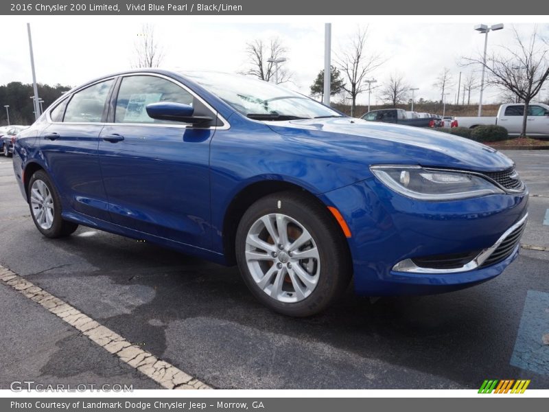 Vivid Blue Pearl / Black/Linen 2016 Chrysler 200 Limited