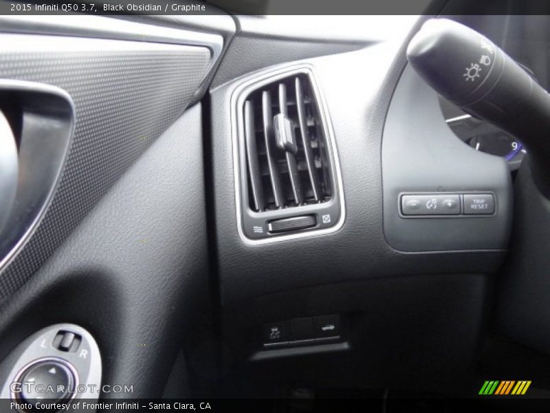 Black Obsidian / Graphite 2015 Infiniti Q50 3.7