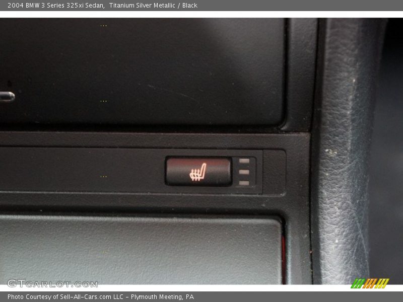 Titanium Silver Metallic / Black 2004 BMW 3 Series 325xi Sedan