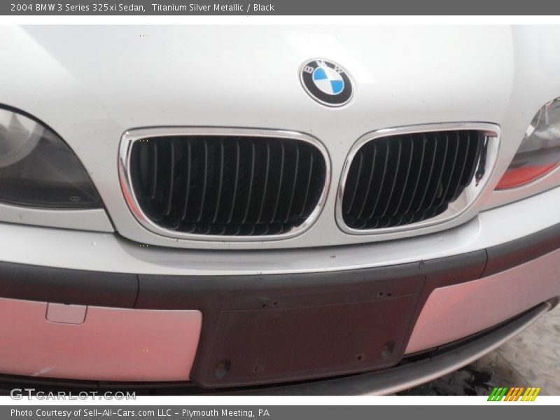 Titanium Silver Metallic / Black 2004 BMW 3 Series 325xi Sedan