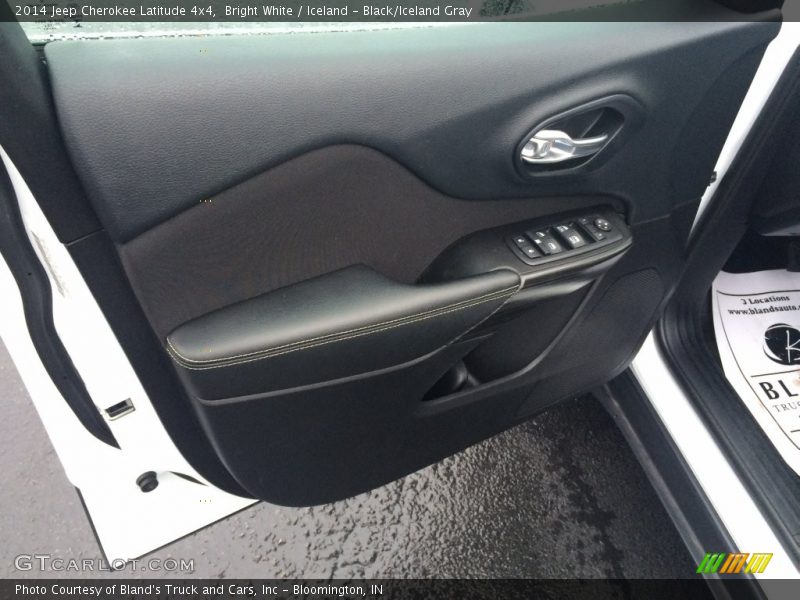 Bright White / Iceland - Black/Iceland Gray 2014 Jeep Cherokee Latitude 4x4