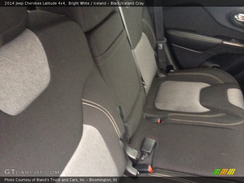 Bright White / Iceland - Black/Iceland Gray 2014 Jeep Cherokee Latitude 4x4