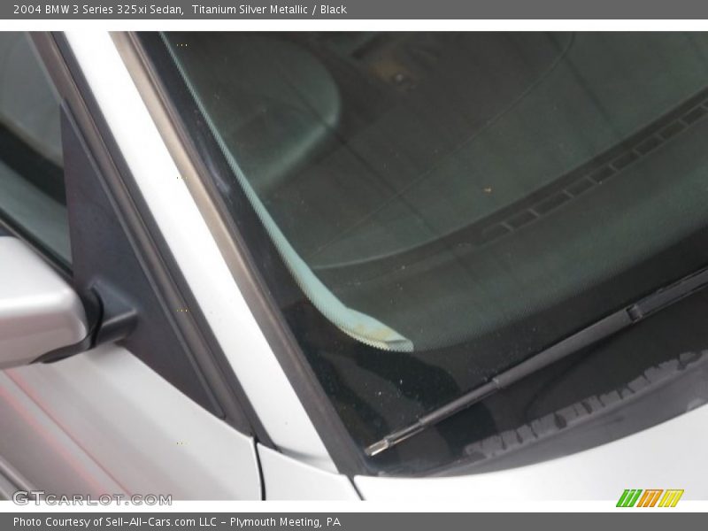 Titanium Silver Metallic / Black 2004 BMW 3 Series 325xi Sedan
