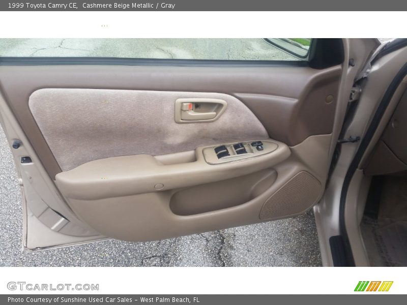 Cashmere Beige Metallic / Gray 1999 Toyota Camry CE