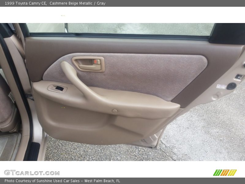 Cashmere Beige Metallic / Gray 1999 Toyota Camry CE