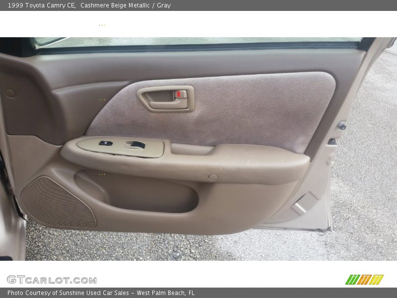 Cashmere Beige Metallic / Gray 1999 Toyota Camry CE