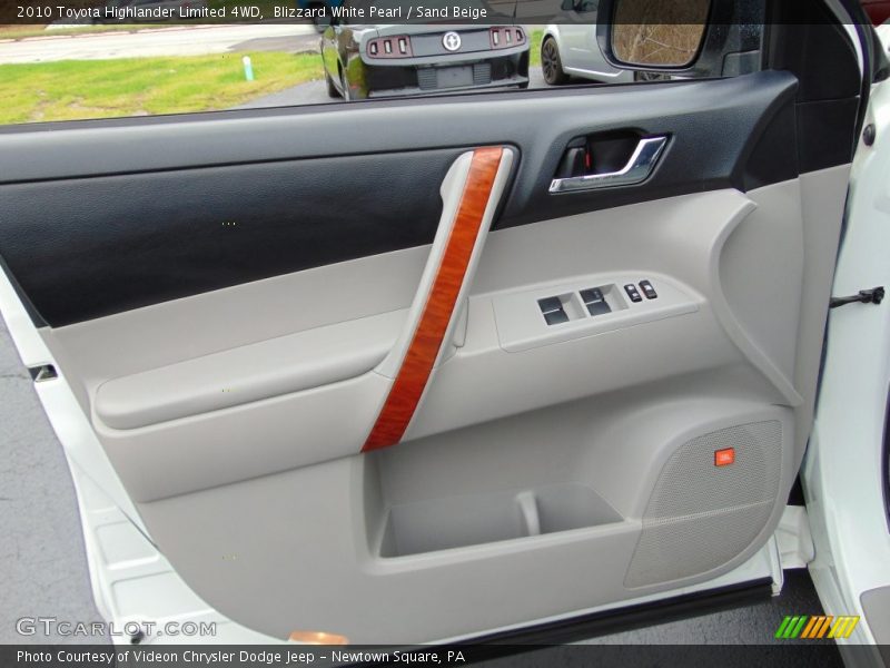 Blizzard White Pearl / Sand Beige 2010 Toyota Highlander Limited 4WD