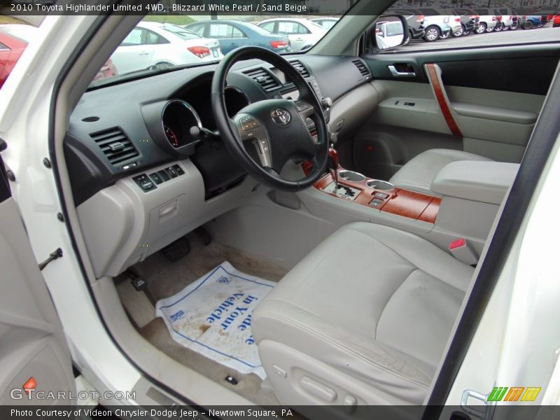 Blizzard White Pearl / Sand Beige 2010 Toyota Highlander Limited 4WD