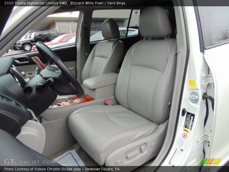 Blizzard White Pearl / Sand Beige 2010 Toyota Highlander Limited 4WD