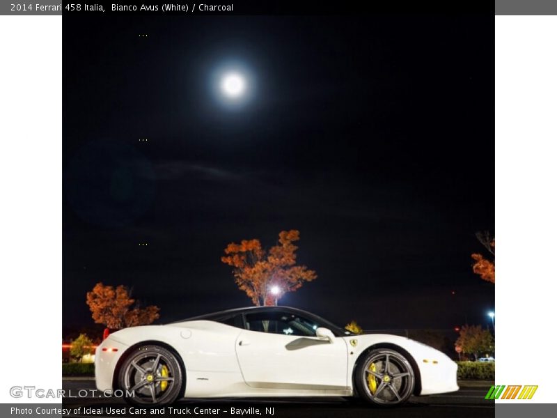 Bianco Avus (White) / Charcoal 2014 Ferrari 458 Italia