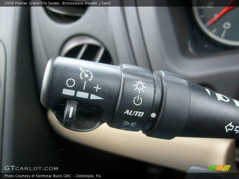 Bronzestone Metallic / Sand 2006 Pontiac Grand Prix Sedan