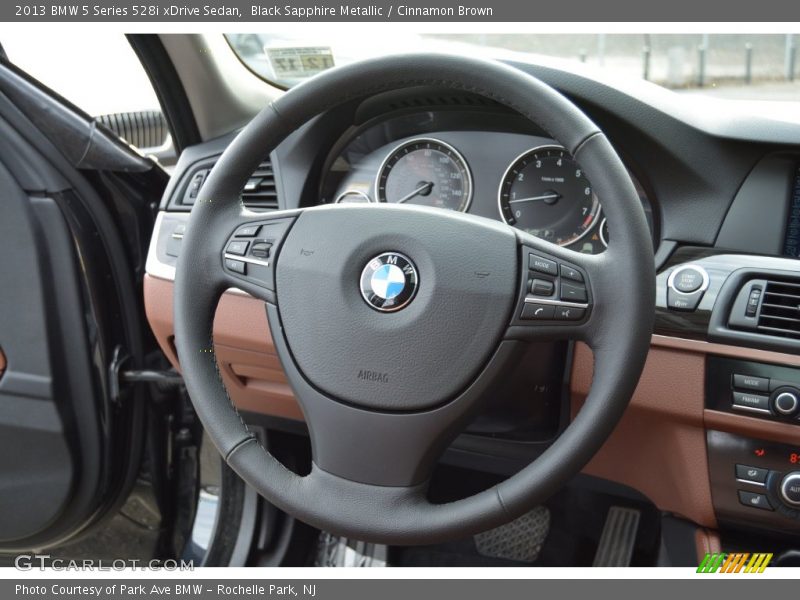  2013 5 Series 528i xDrive Sedan Steering Wheel