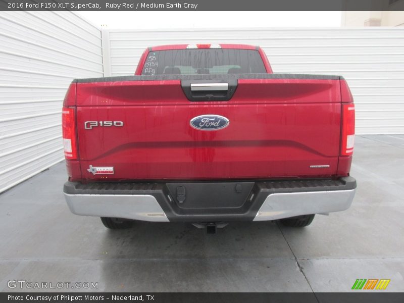 Ruby Red / Medium Earth Gray 2016 Ford F150 XLT SuperCab