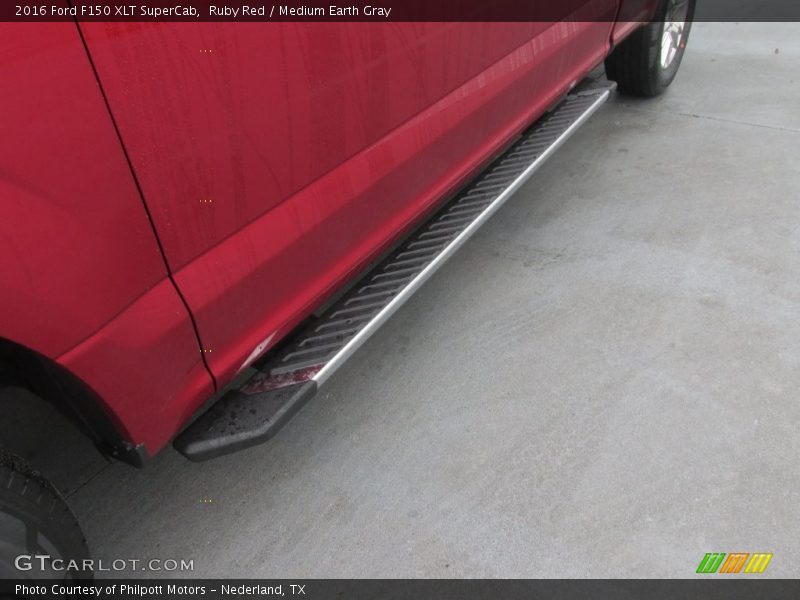 Ruby Red / Medium Earth Gray 2016 Ford F150 XLT SuperCab