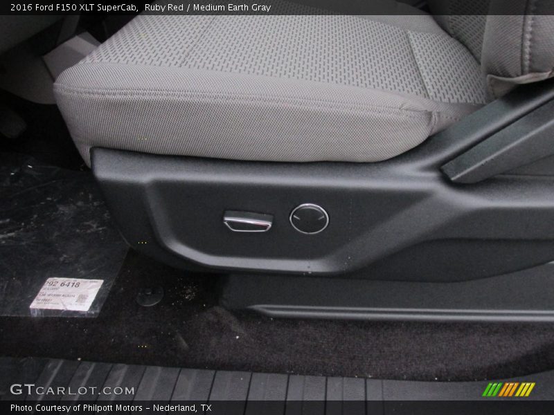 Ruby Red / Medium Earth Gray 2016 Ford F150 XLT SuperCab