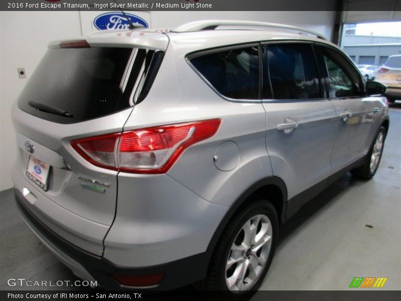Ingot Silver Metallic / Medium Light Stone 2016 Ford Escape Titanium