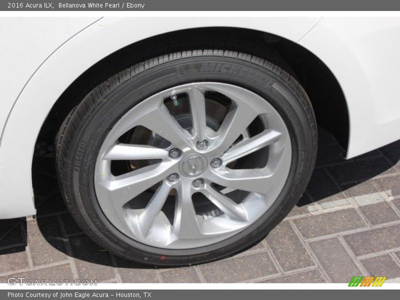 Bellanova White Pearl / Ebony 2016 Acura ILX