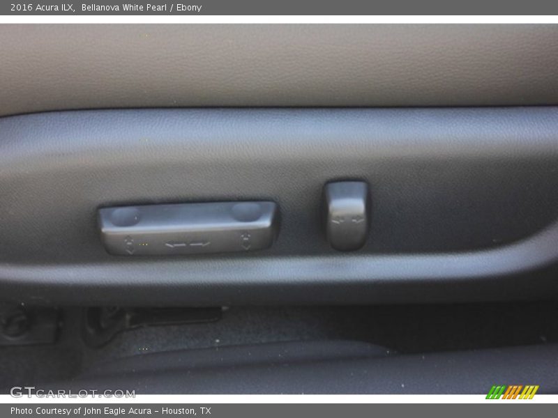 Bellanova White Pearl / Ebony 2016 Acura ILX