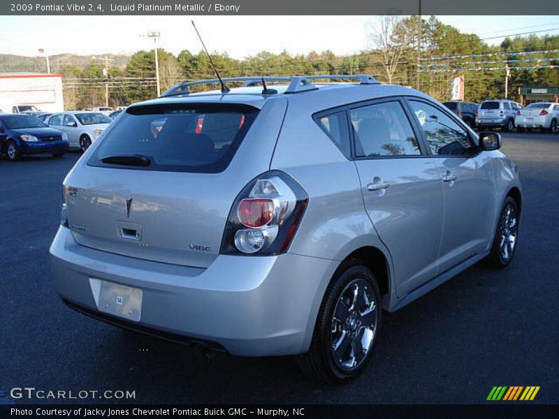 Liquid Platinum Metallic / Ebony 2009 Pontiac Vibe 2.4