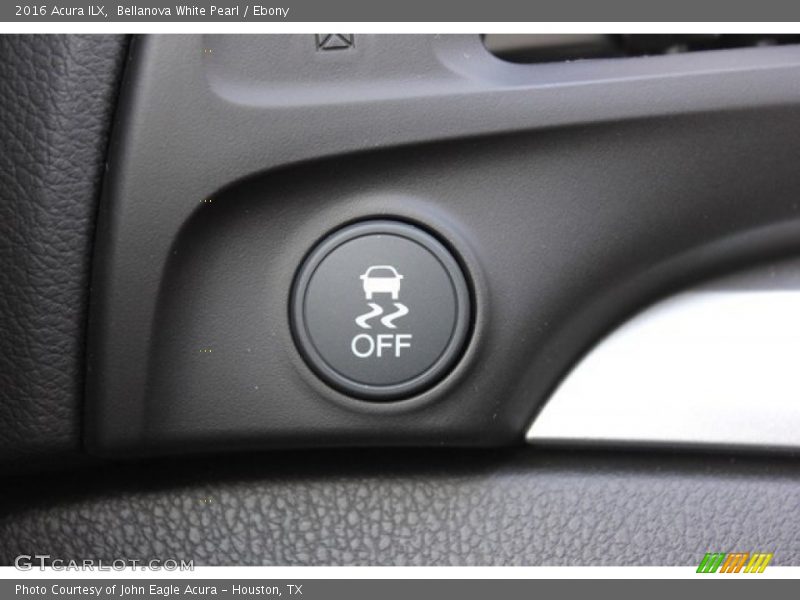 Bellanova White Pearl / Ebony 2016 Acura ILX