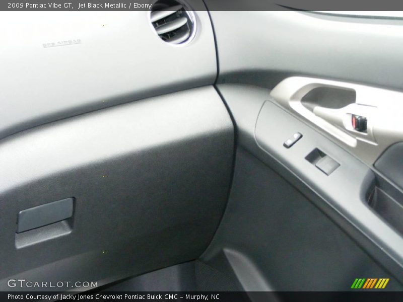 Jet Black Metallic / Ebony 2009 Pontiac Vibe GT