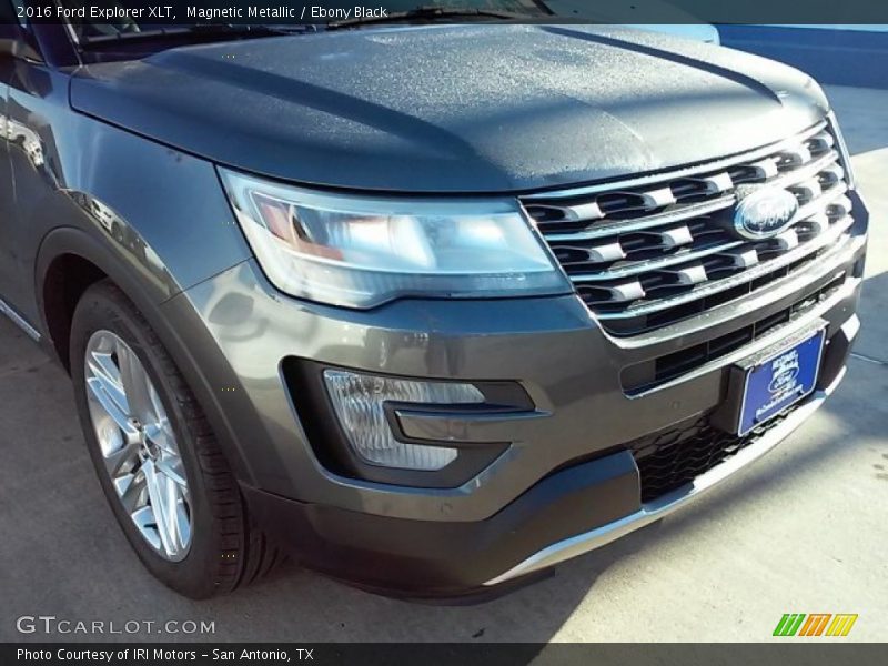 Magnetic Metallic / Ebony Black 2016 Ford Explorer XLT