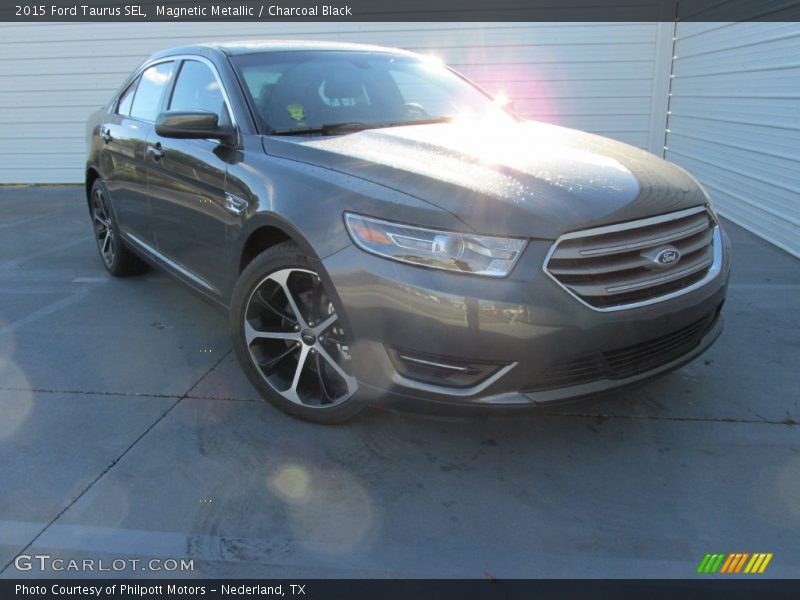 Magnetic Metallic / Charcoal Black 2015 Ford Taurus SEL