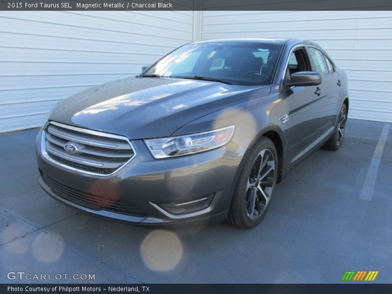 Magnetic Metallic / Charcoal Black 2015 Ford Taurus SEL