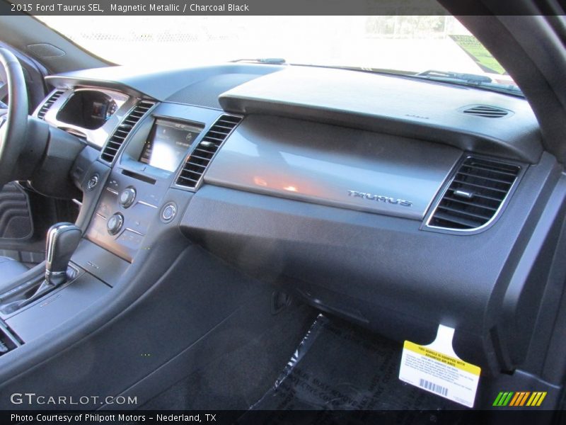 Magnetic Metallic / Charcoal Black 2015 Ford Taurus SEL