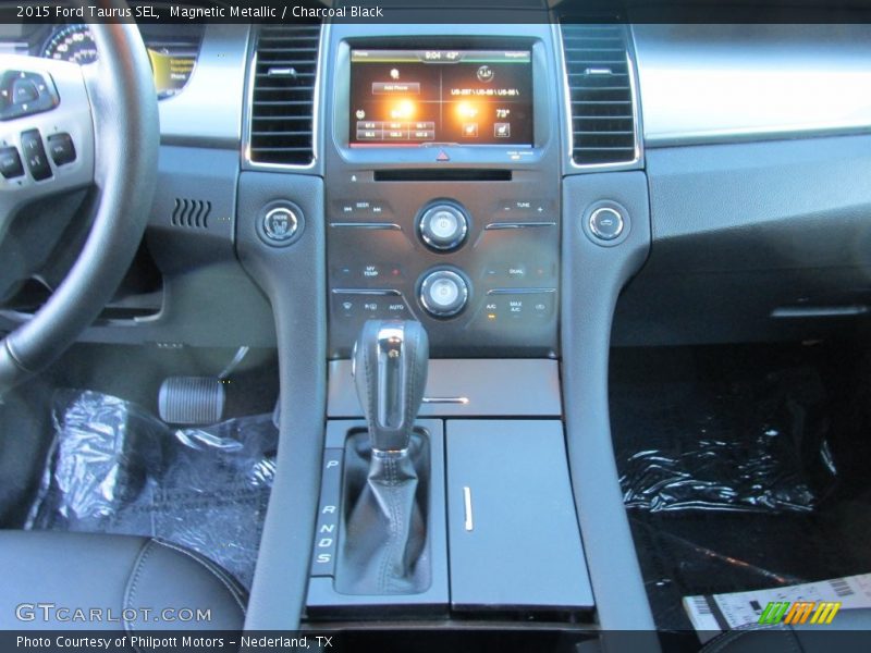 Magnetic Metallic / Charcoal Black 2015 Ford Taurus SEL