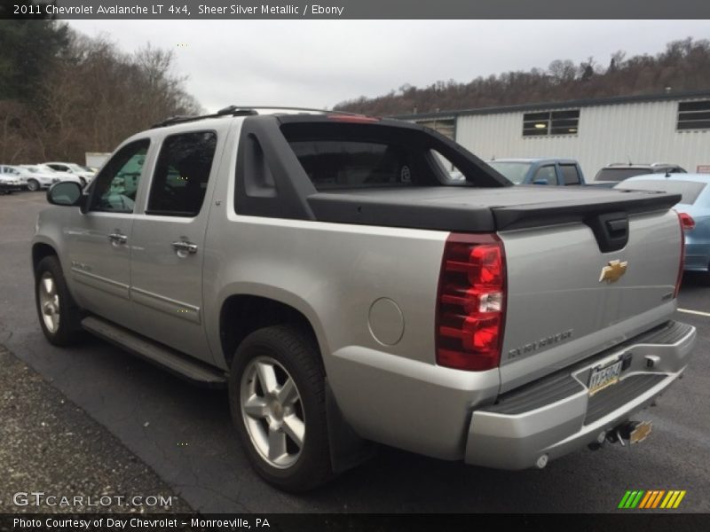 Sheer Silver Metallic / Ebony 2011 Chevrolet Avalanche LT 4x4