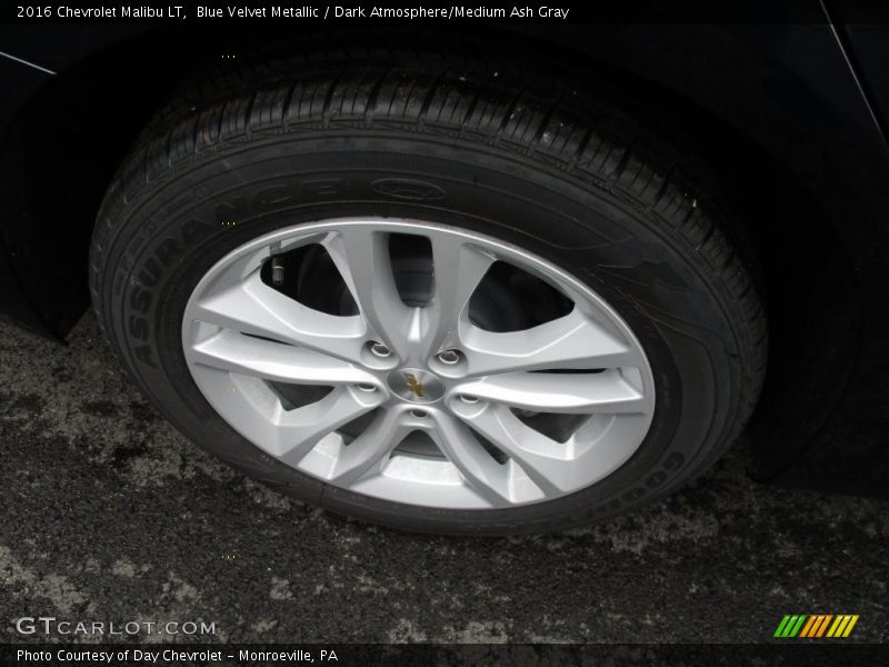 Blue Velvet Metallic / Dark Atmosphere/Medium Ash Gray 2016 Chevrolet Malibu LT