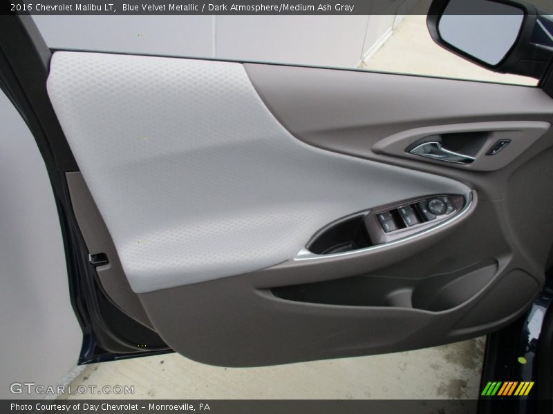 Blue Velvet Metallic / Dark Atmosphere/Medium Ash Gray 2016 Chevrolet Malibu LT