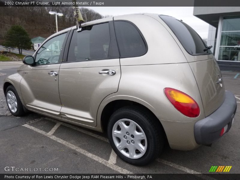 Light Almond Metallic / Taupe 2002 Chrysler PT Cruiser