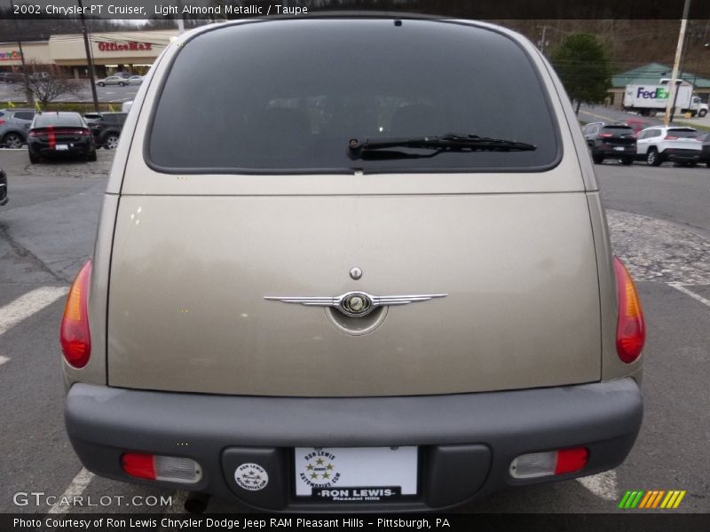 Light Almond Metallic / Taupe 2002 Chrysler PT Cruiser