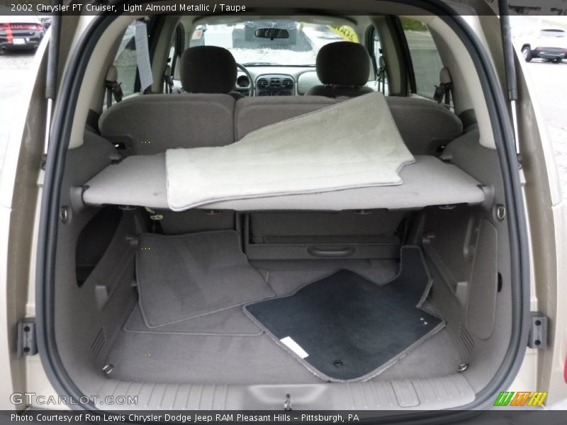 Light Almond Metallic / Taupe 2002 Chrysler PT Cruiser