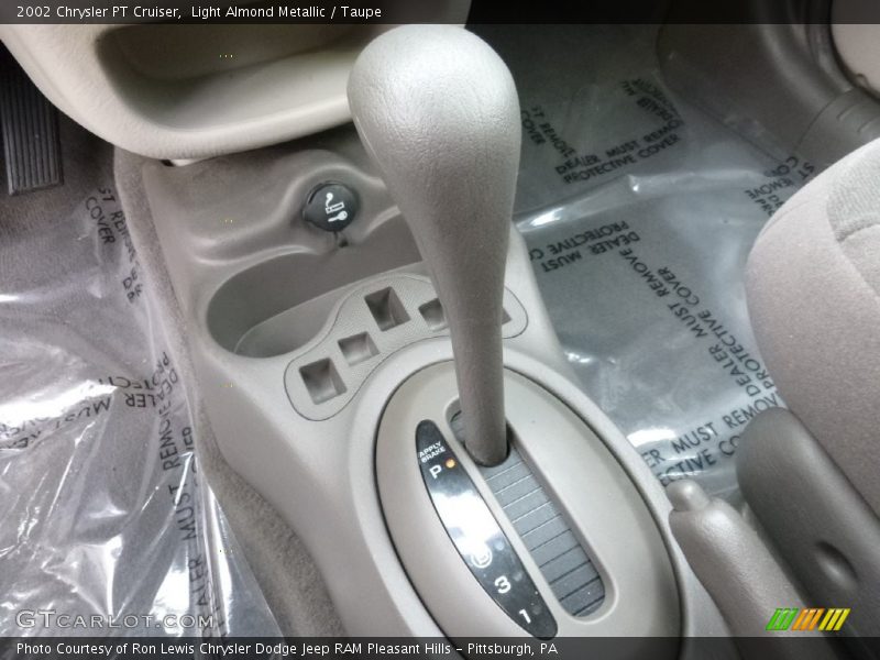 Light Almond Metallic / Taupe 2002 Chrysler PT Cruiser